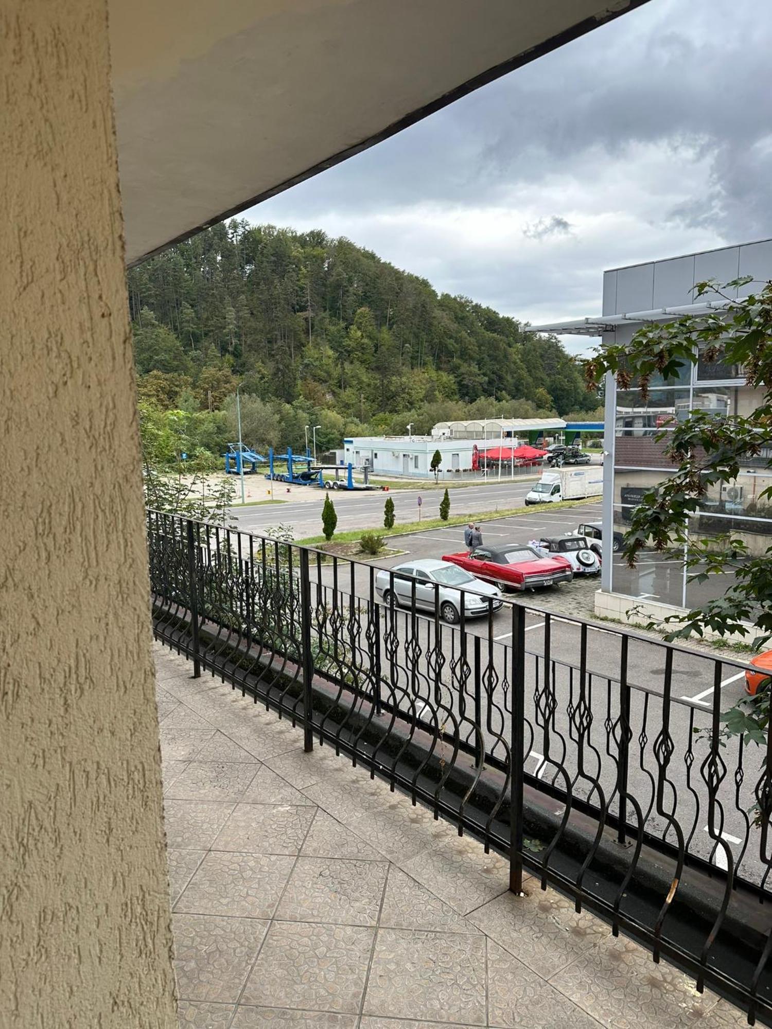 Restaurant Motel Dolorean Сачеле Екстер'єр фото