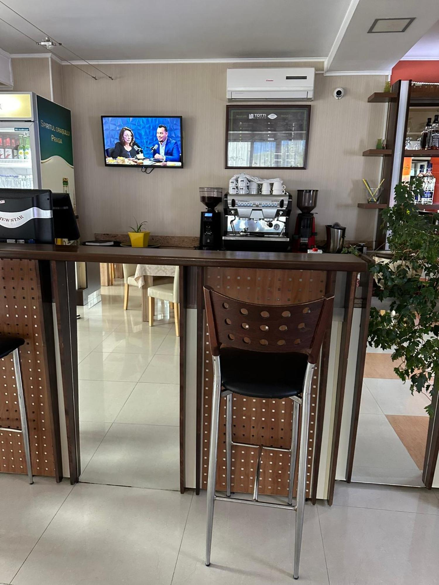 Restaurant Motel Dolorean Сачеле Екстер'єр фото